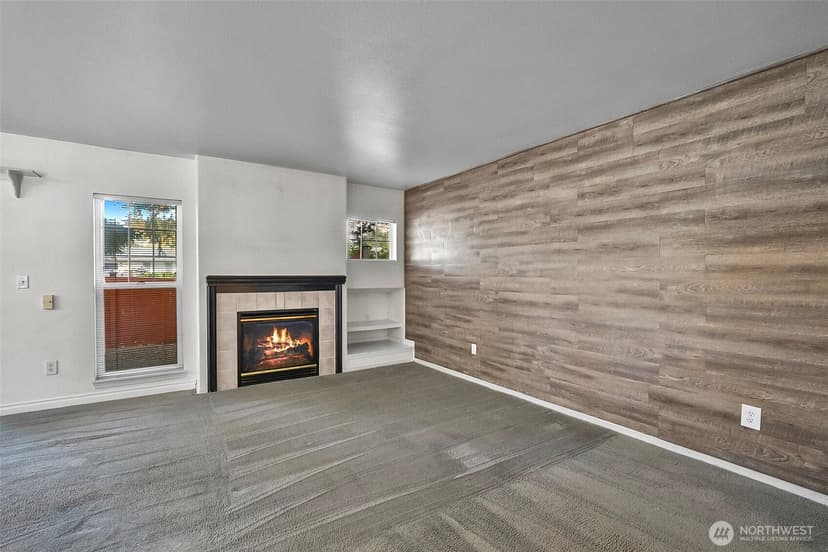 Property photo for 10030 Holly Drive #101, Everett photo 14