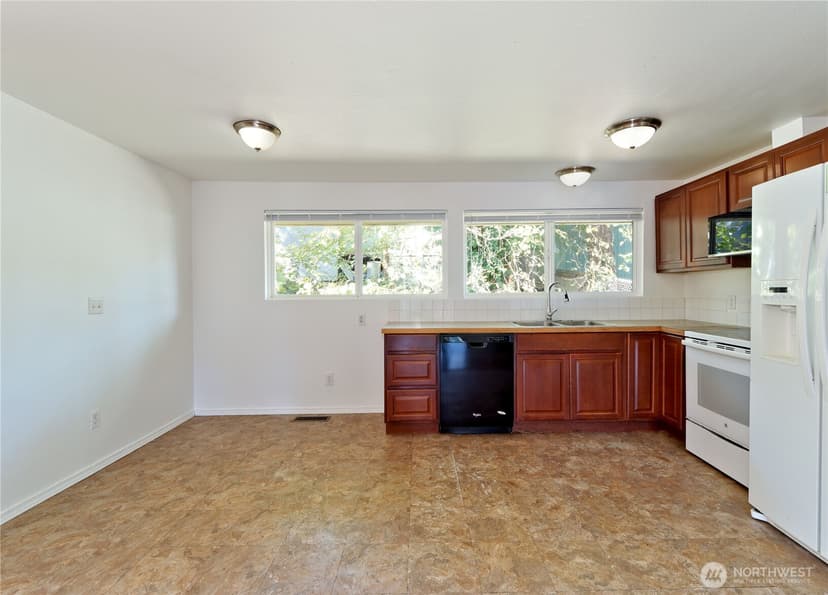 Property photo for 2508 S 284th Street, Federal Way photo 12