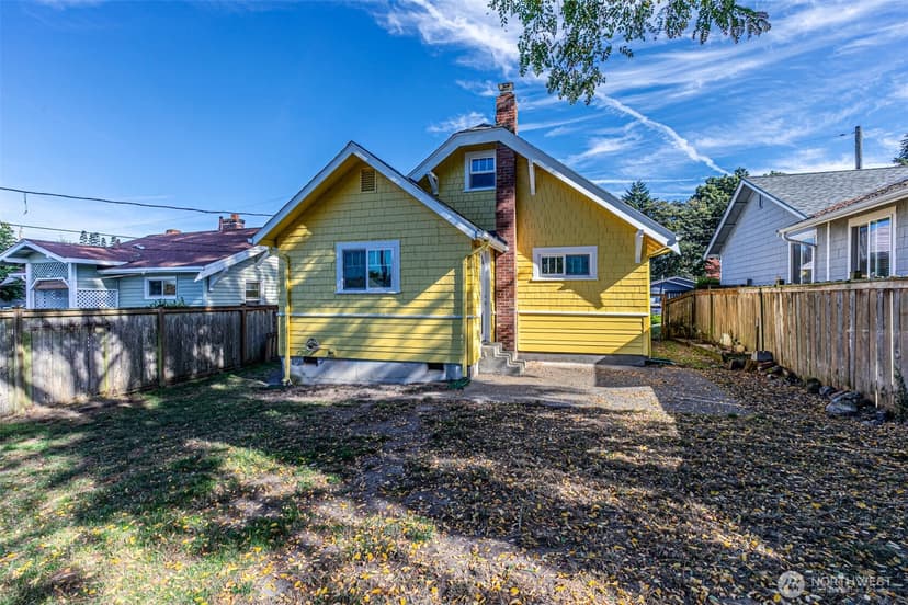 Property photo for 3916 N Gove Street, Tacoma photo 8