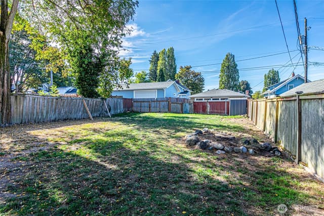 Property photo for 3916 N Gove Street, Tacoma photo 5
