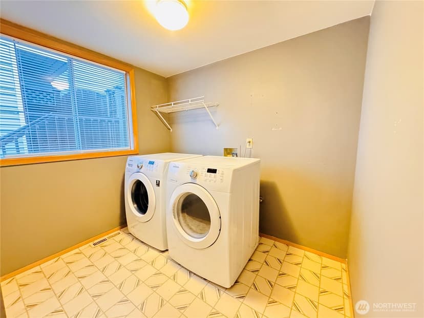 Property photo for 15215 92nd Place NE, Bothell photo 22