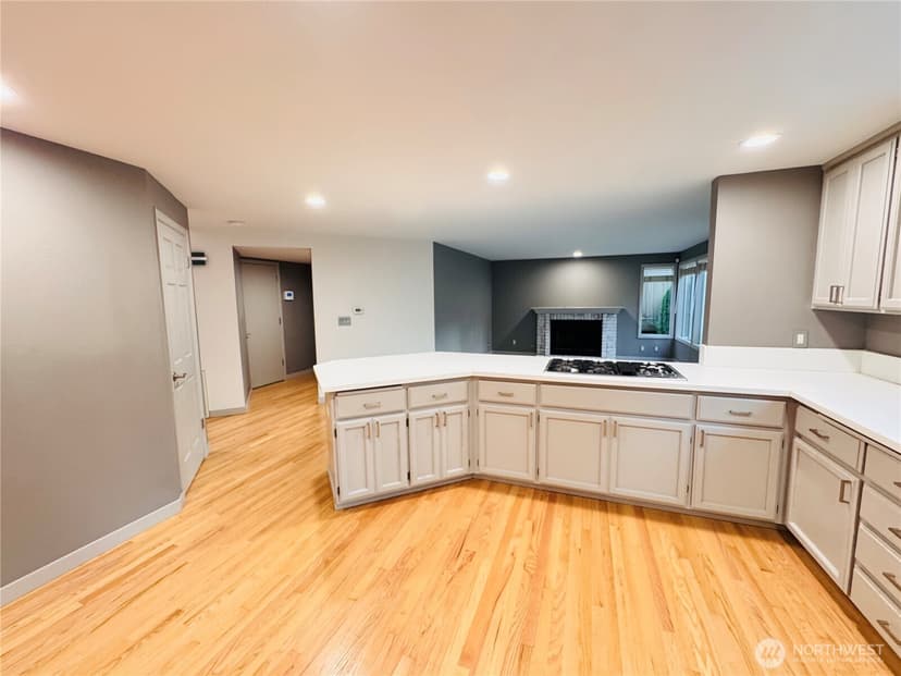 Property photo for 15215 92nd Place NE, Bothell photo 19