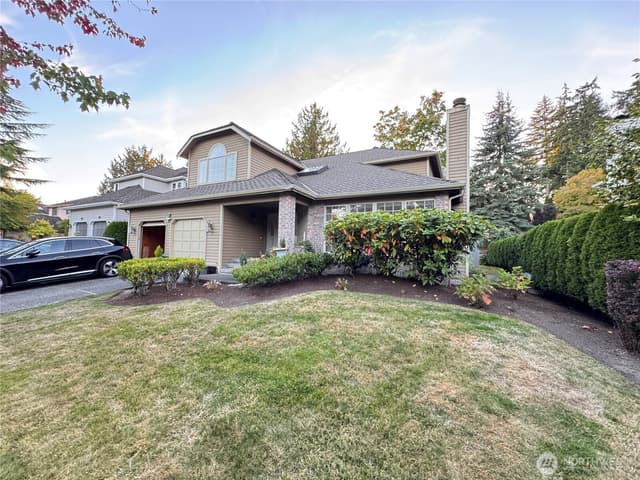 Property photo for 15215 92nd Place NE, Bothell photo 2