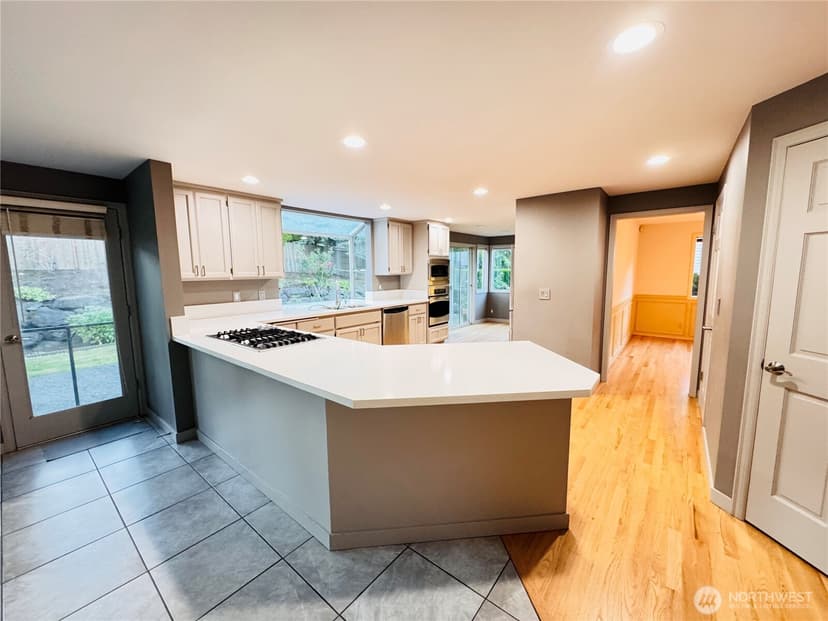 Property photo for 15215 92nd Place NE, Bothell photo 17