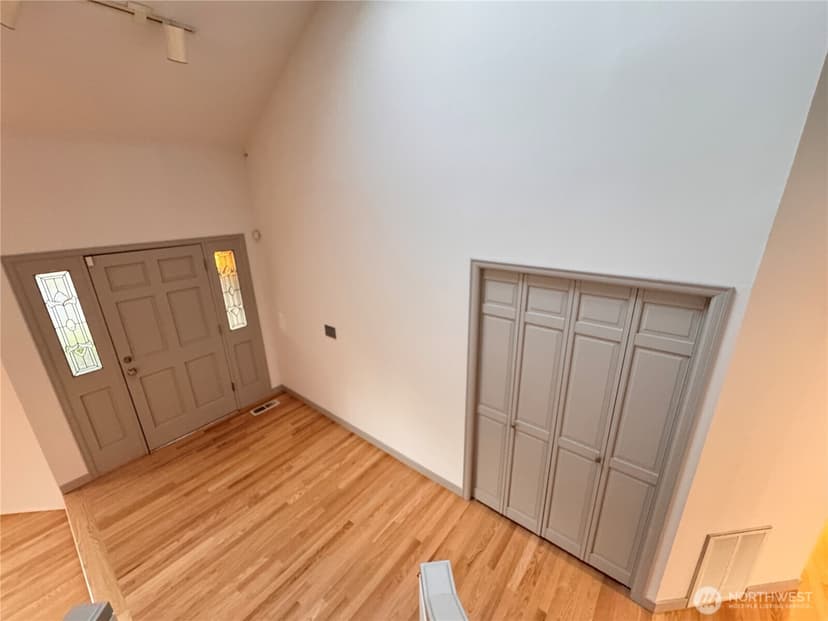 Property photo for 15215 92nd Place NE, Bothell photo 6
