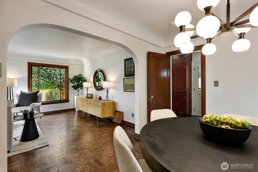 Property photo for 413 Lynn Street, Seattle photo 10