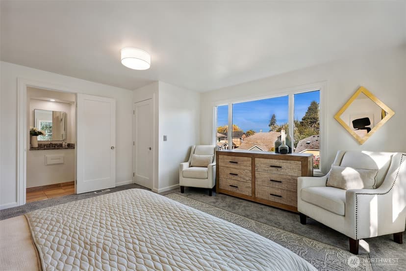 Property photo for 413 Lynn Street, Seattle photo 18
