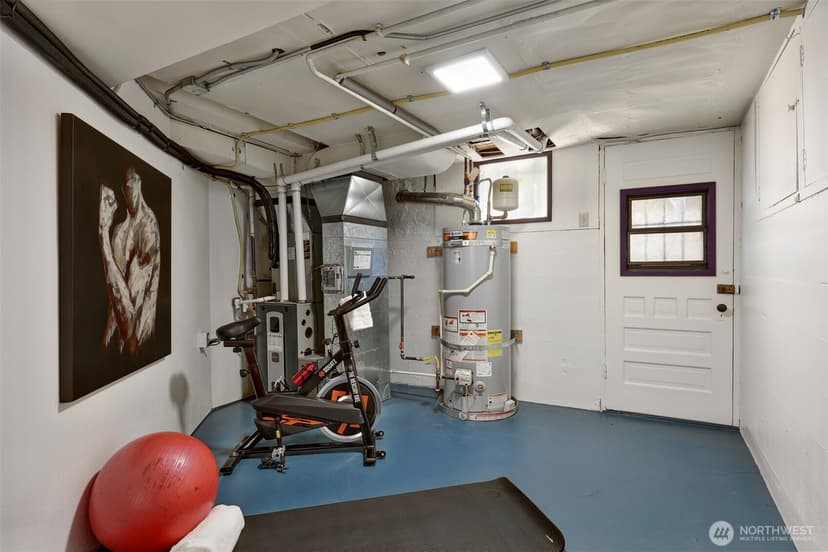 Property photo for 413 Lynn Street, Seattle photo 26