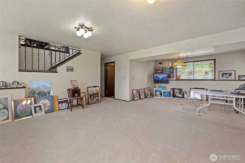 Property photo for 625 Sunnyside Boulevard, Lake Stevens photo 16