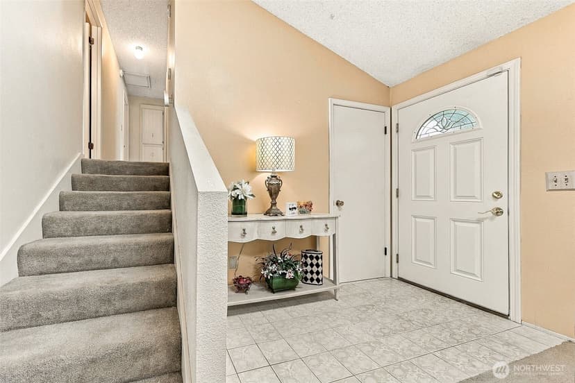 Property photo for 17324 40th Avenue S, SeaTac photo 4