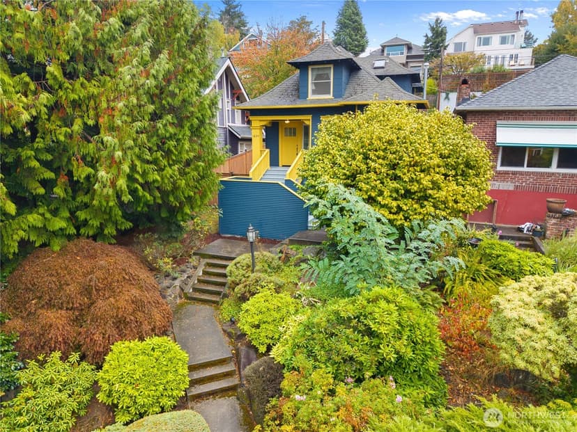 Property photo for 1824 8th Avenue W, Seattle photo 35