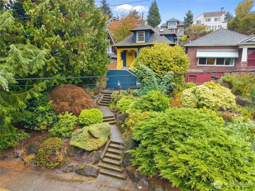 Property photo for 1824 8th Avenue W, Seattle photo 36