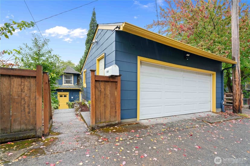 Property photo for 1824 8th Avenue W, Seattle photo 30