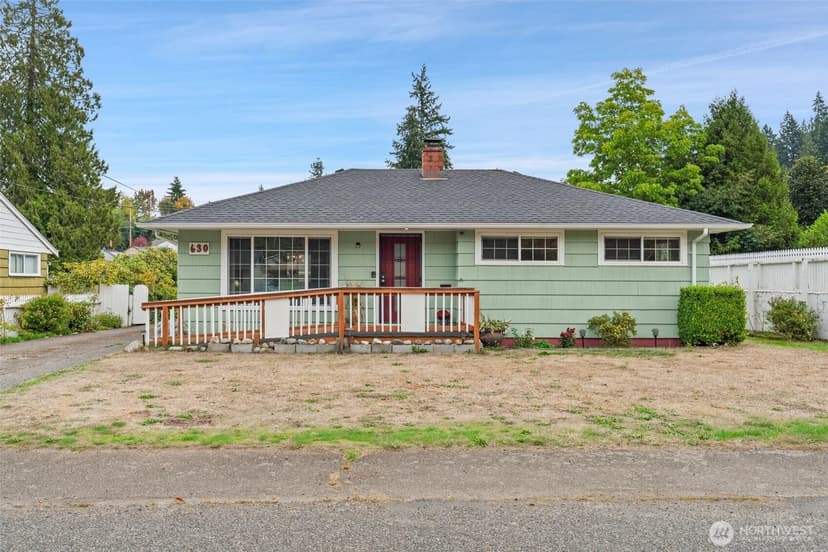Property photo for 630 N Constitution Avenue, Bremerton photo 5