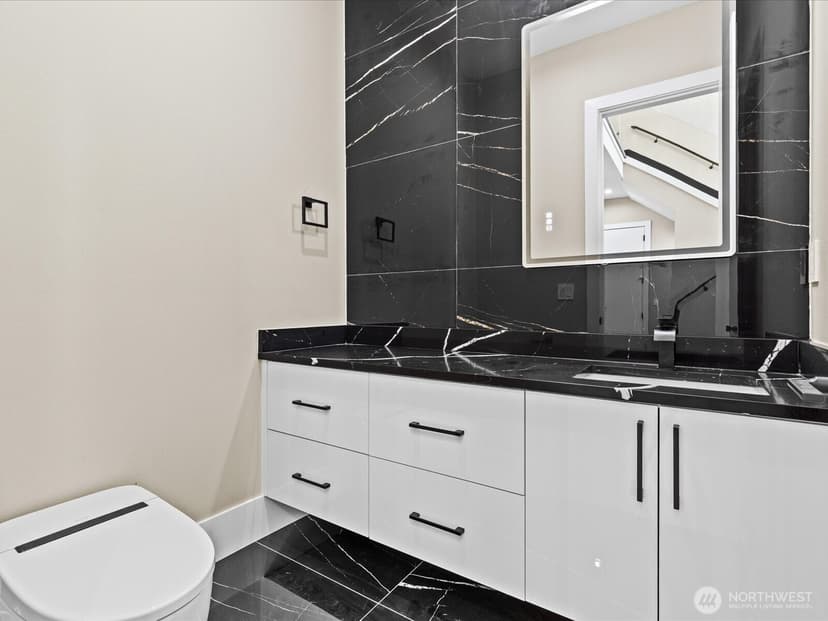 Property photo for 20921 1st Place S, Des Moines photo 37