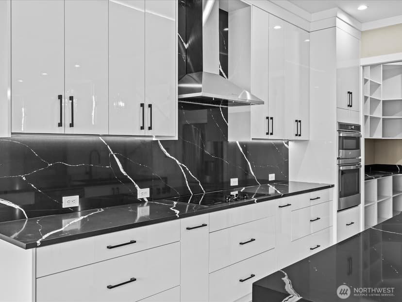 Property photo for 20921 1st Place S, Des Moines photo 6