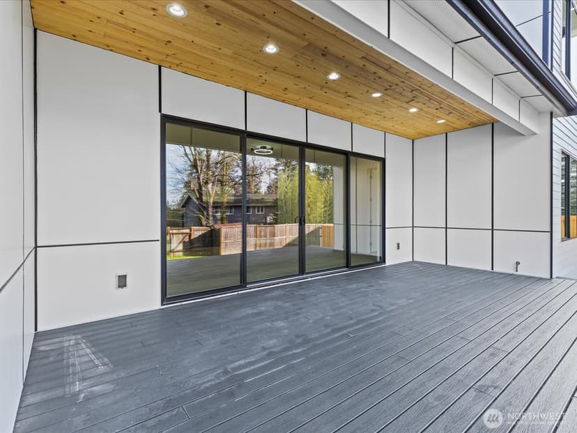 Property photo for 20921 1st Place S, Des Moines photo 19