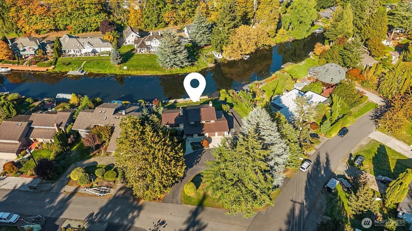 Property photo for 8468 NE 170th Street, Kenmore photo 4