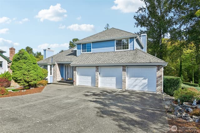 Property photo for 32912 46th Court SW, Federal Way photo 3