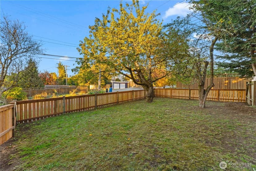 Property photo for 6302 37th Avenue SW, Seattle photo 33