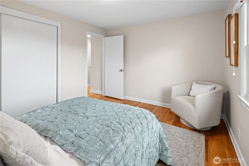 Property photo for 6302 37th Avenue SW, Seattle photo 25