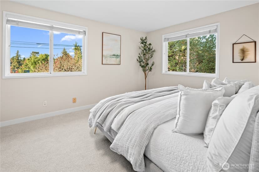 Property photo for 6302 37th Avenue SW, Seattle photo 20