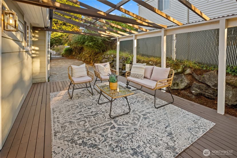 Property photo for 6302 37th Avenue SW, Seattle photo 29