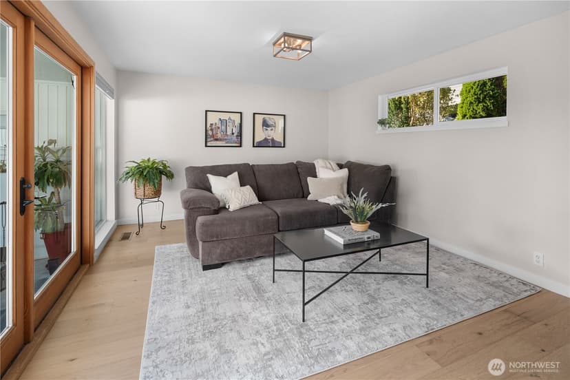 Property photo for 9011 44th Avenue SW, Seattle photo 17