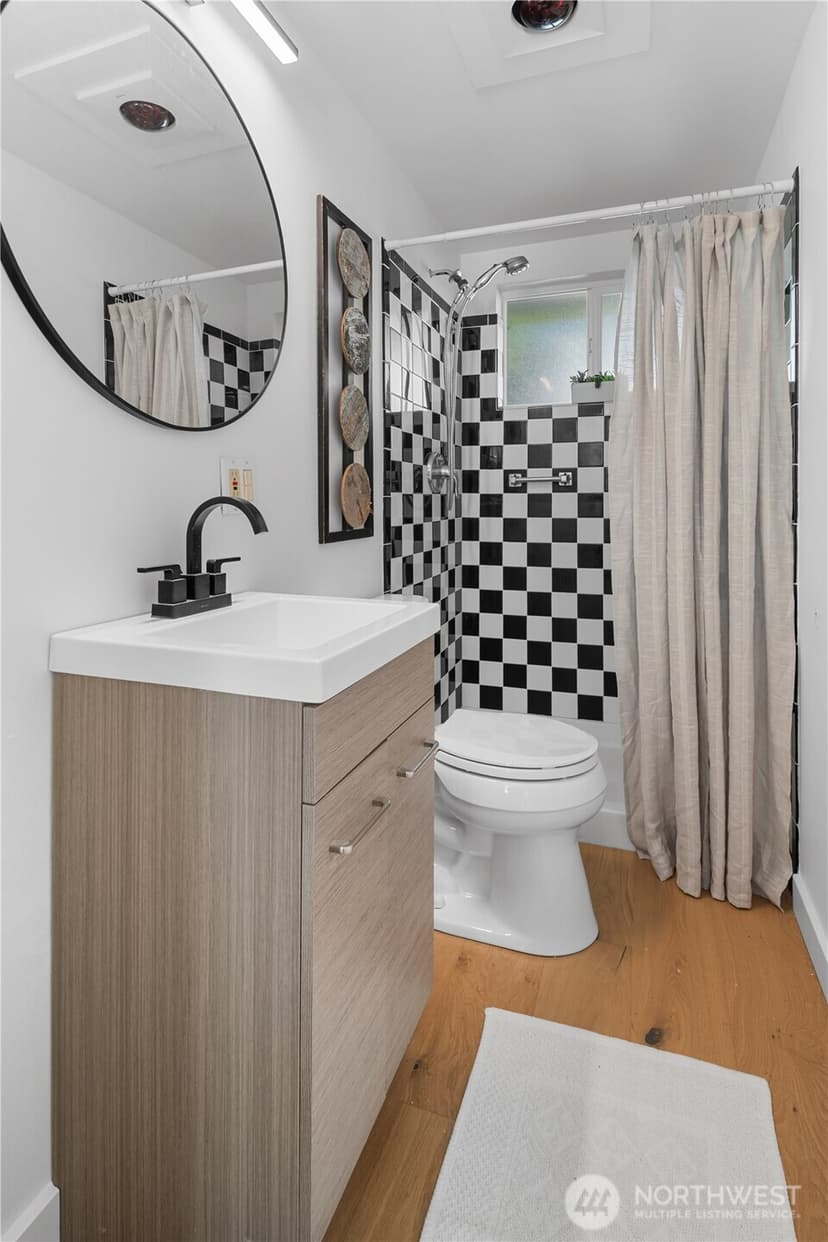 Property photo for 9011 44th Avenue SW, Seattle photo 20