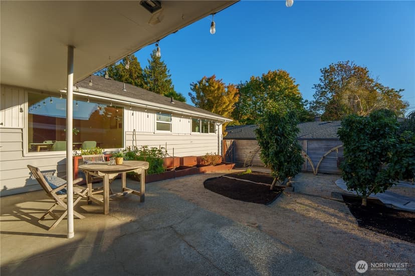Property photo for 9011 44th Avenue SW, Seattle photo 23