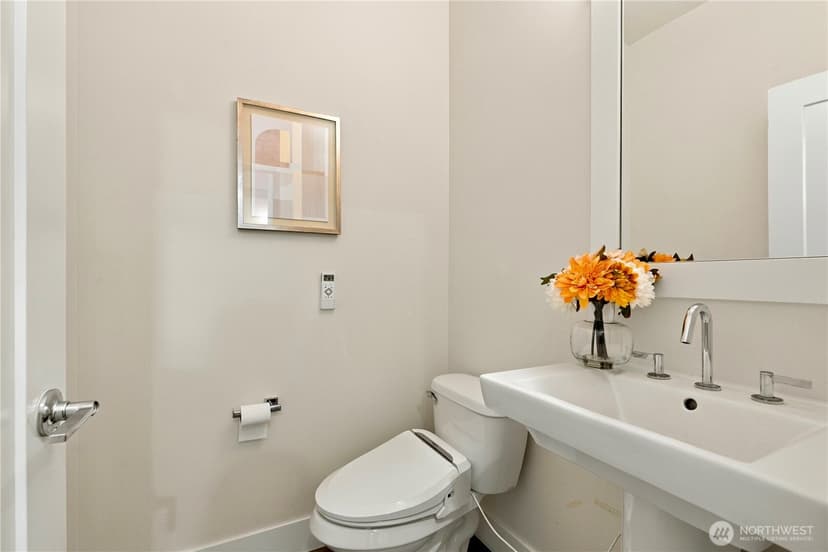 Property photo for 837 206th AVE NE, Sammamish photo 13