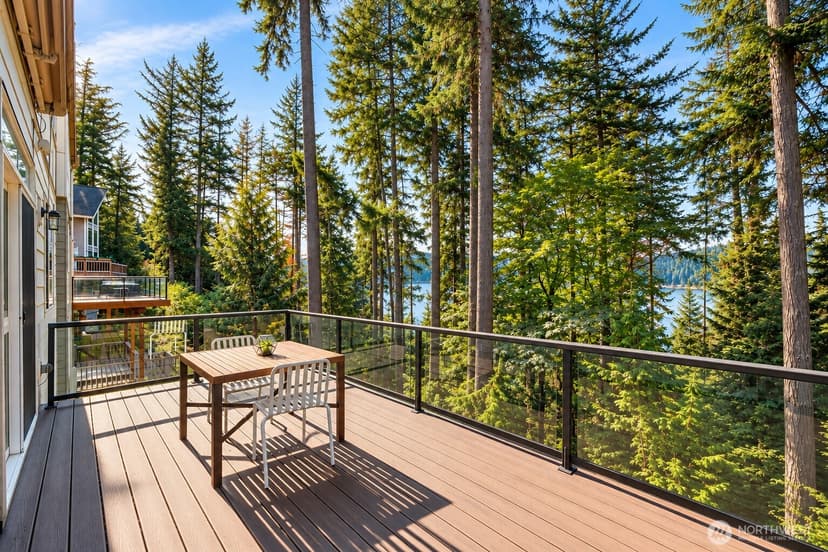 Property photo for 837 206th AVE NE, Sammamish photo 8