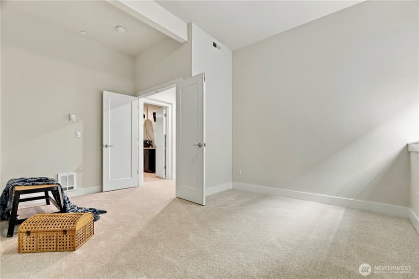 Property photo for 837 206th AVE NE, Sammamish photo 20