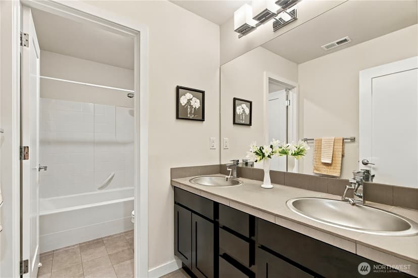 Property photo for 837 206th AVE NE, Sammamish photo 22