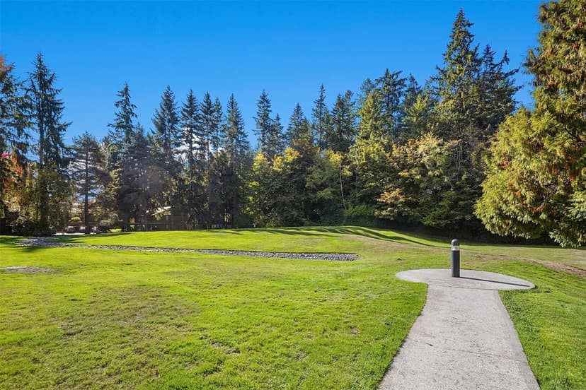 Property photo for 14609 NE 45 Street #E12, Bellevue photo 21