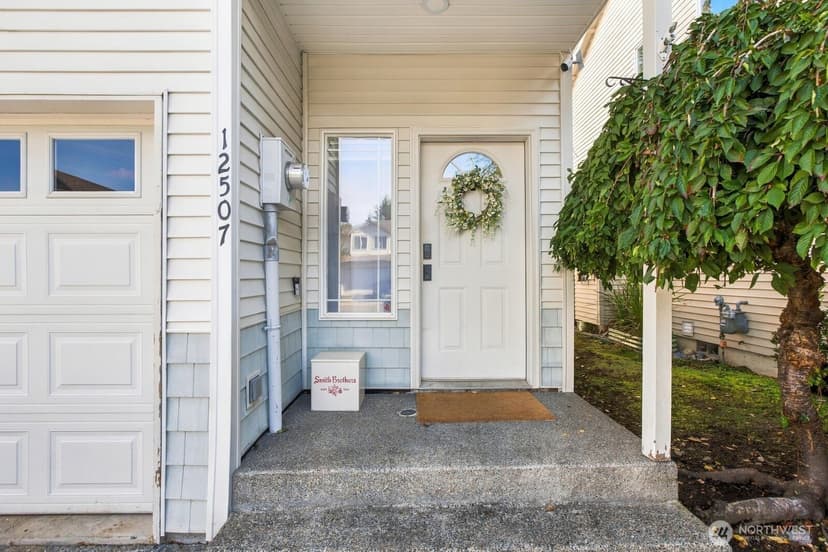 Property photo for 12507 63rd Avenue E, Puyallup photo 4