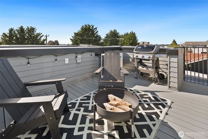 Property photo for 4801 Dayton Avenue N #C, Seattle photo 22