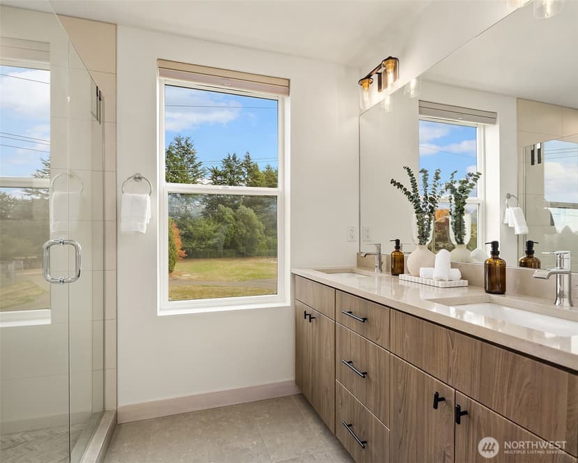 Property photo for 1036 NE 72nd Street, Seattle photo 21
