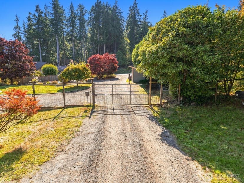 Property photo for 22902 104th Avenue SW, Vashon photo 36
