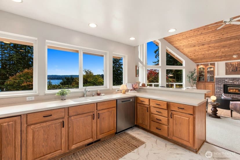 Property photo for 22902 104th Avenue SW, Vashon photo 10