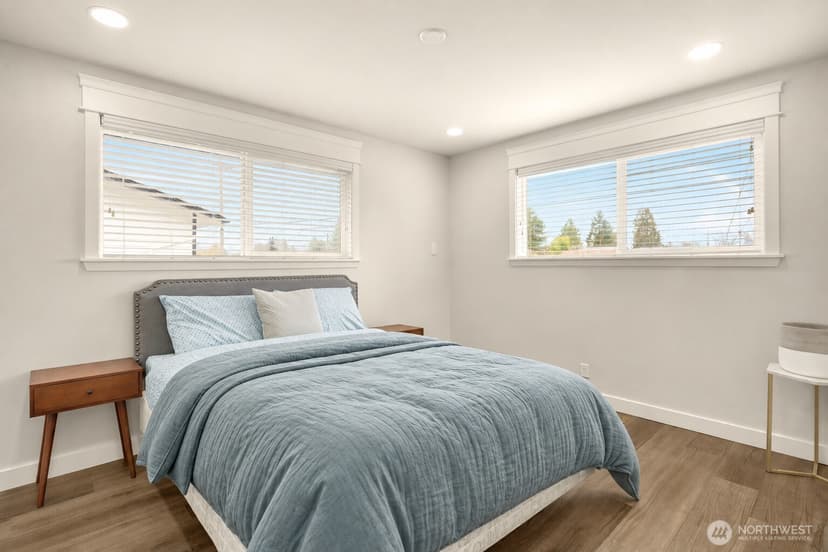 Property photo for 5306 26th Avenue S, Seattle photo 14