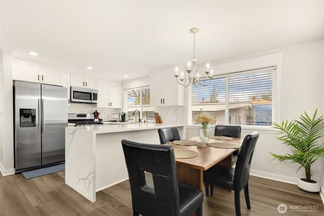 Property photo for 5306 26th Avenue S, Seattle photo 5