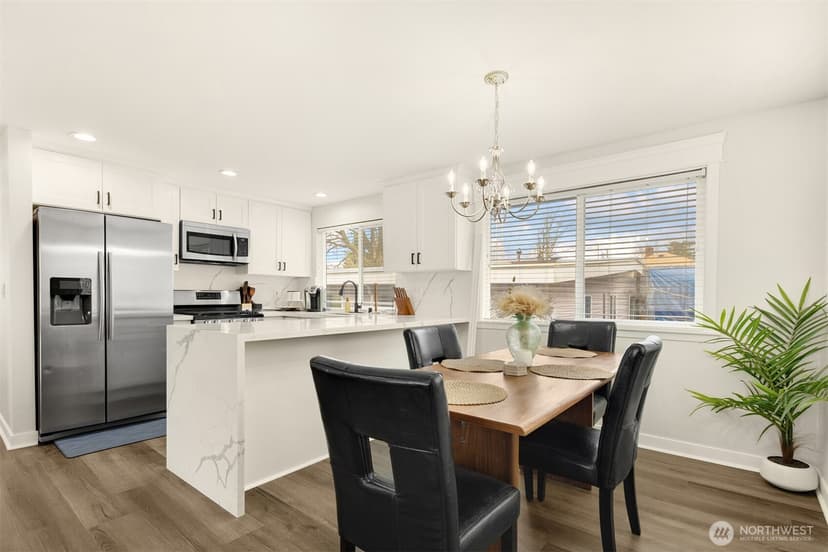 Property photo for 5306 26th Avenue S, Seattle photo 5