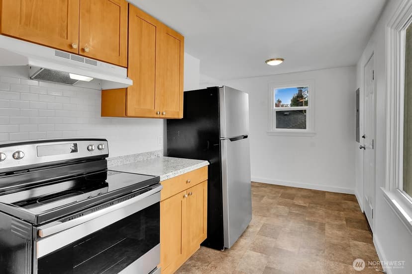 Property photo for 7009 S 115th Street, Seattle photo 7