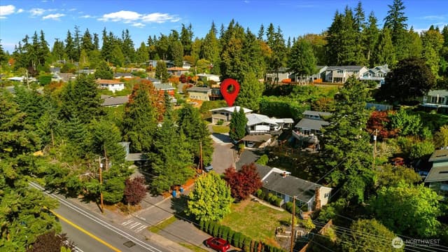 Property photo for 22007 100th Avenue W, Edmonds photo 2