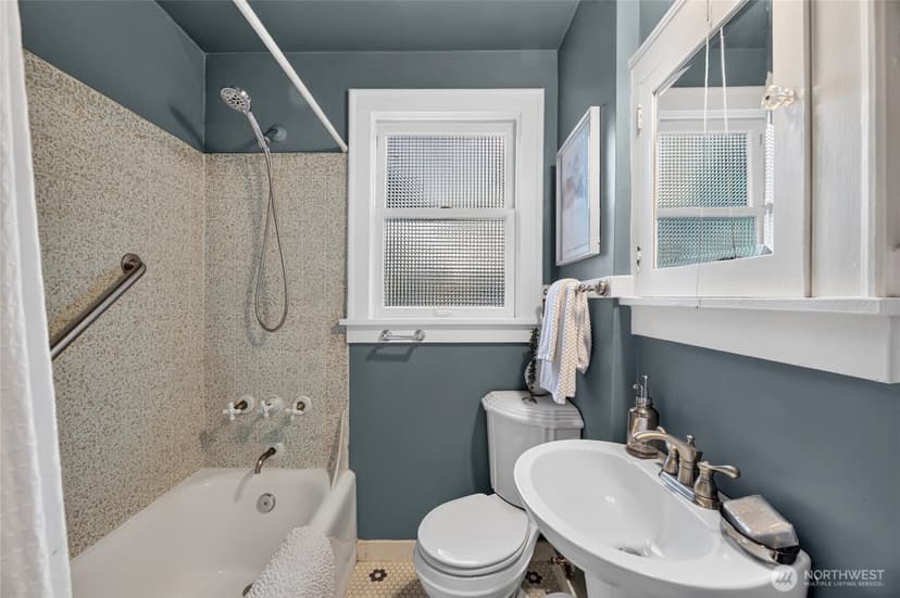 Property photo for 6246 7th Avenue NW, Seattle photo 14