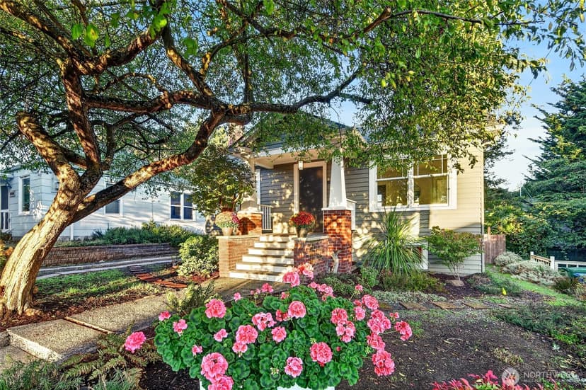 Property photo for 6246 7th Avenue NW, Seattle photo 2