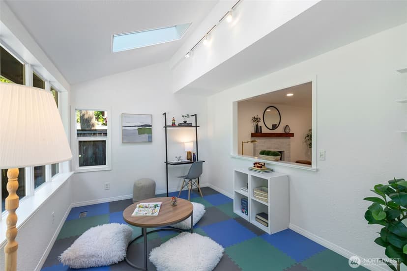 Property photo for 24020 SE 42nd Street, Sammamish photo 14