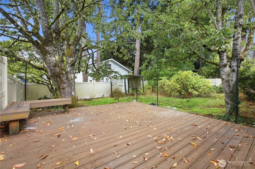 Property photo for 16325 SE 27th Street, Bellevue photo 26