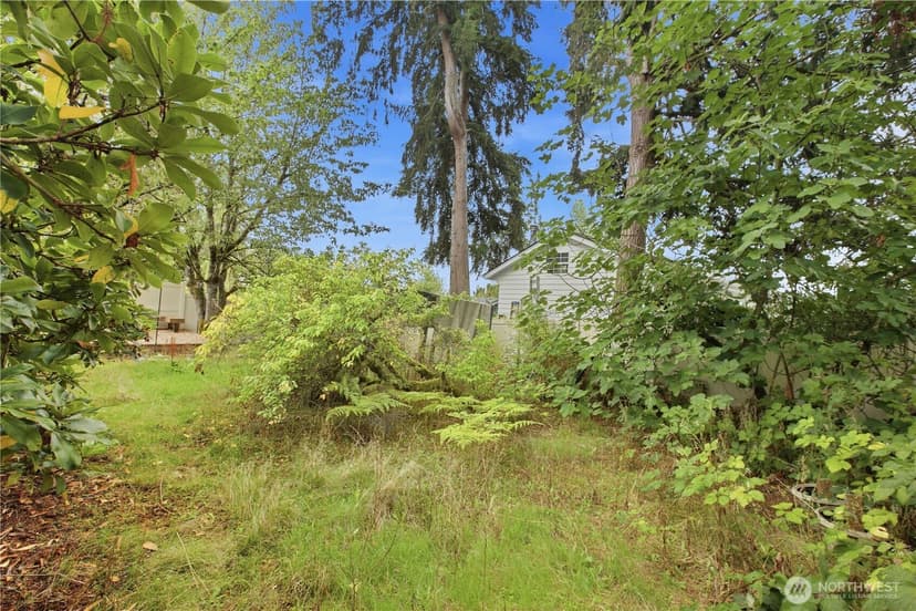 Property photo for 16325 SE 27th Street, Bellevue photo 28